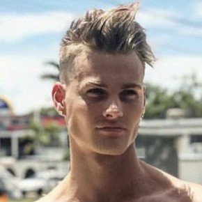 Carlton Loth