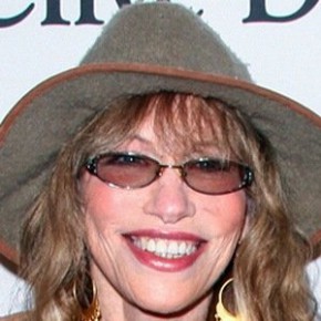 Carly Simon