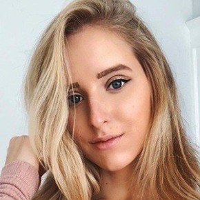 Caroline Zalog