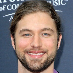Casey James
