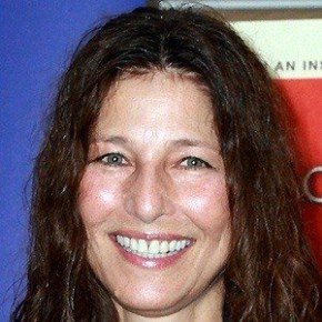 Catherine Keener