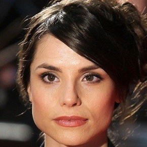 Charlotte Riley