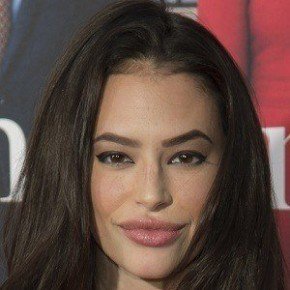 Chloe Bridges