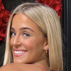 Chloe Roberts