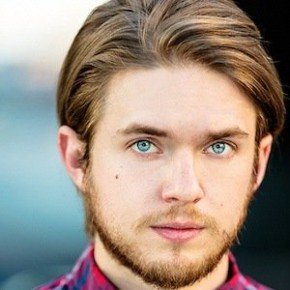 Chris Brochu