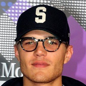 Chris Zylka