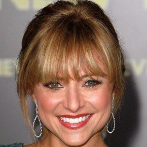 Christine Lakin