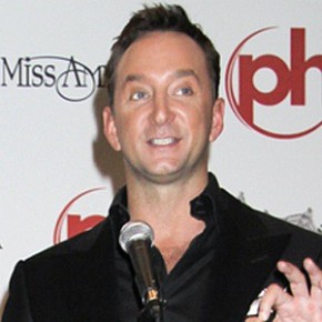 Clinton Kelly