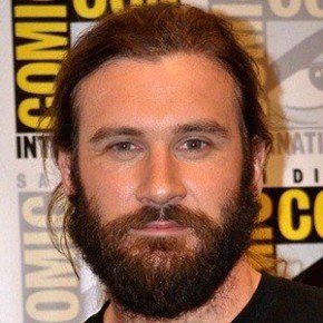 Clive Standen