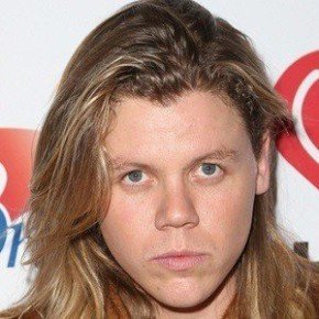 Conrad Sewell