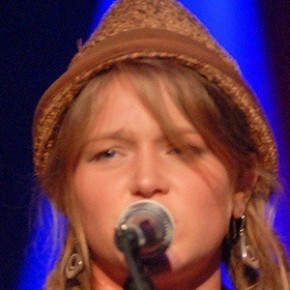 Crystal Bowersox