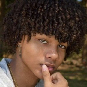 Curlyhairian