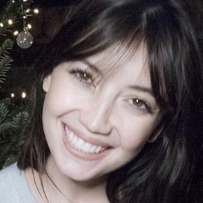 Daisy Lowe