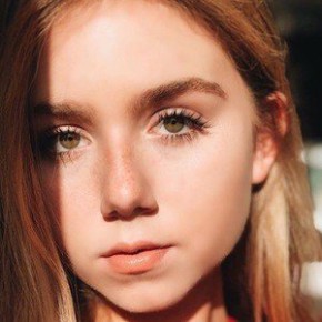Dalia Mya