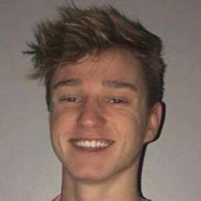 Damian Chrobak