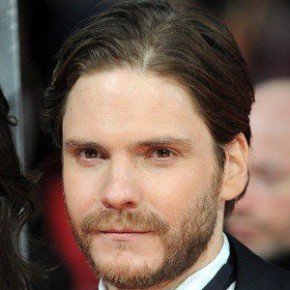 Daniel Bruhl
