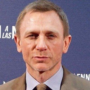 Daniel Craig