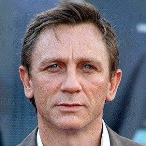 Daniel Craig