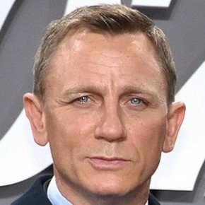 Daniel Craig