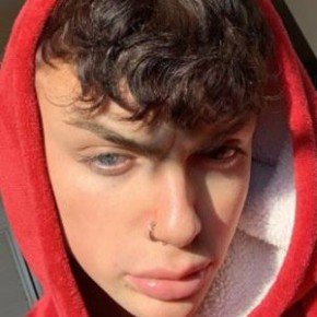 Daniel Thomas