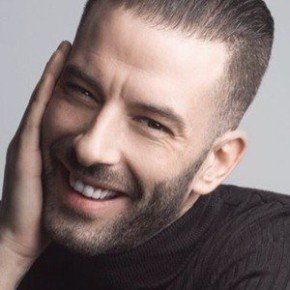 Darcy Oake