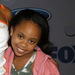 Dee Dee Davis