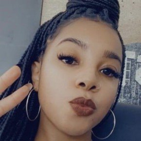 Dee Shanell
