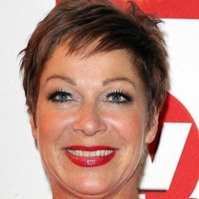 Denise Welch