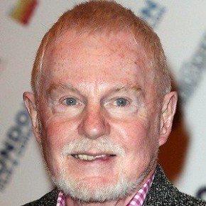 Derek Jacobi
