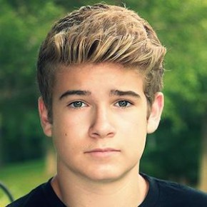 Devin Hayes