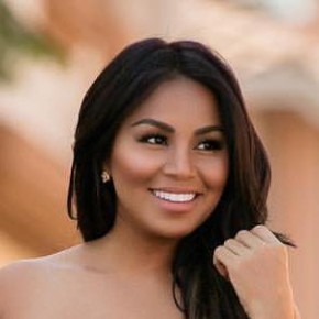 Dolly Castro