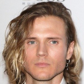 Dougie Poynter