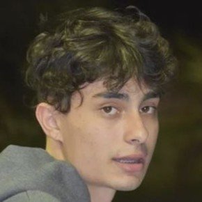 DudeItsRiley