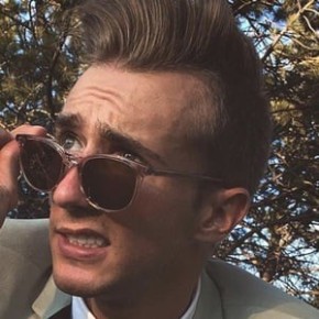 Dylan Hollis