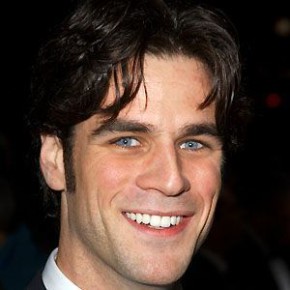 Eddie Cahill