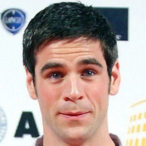 Eddie Cahill