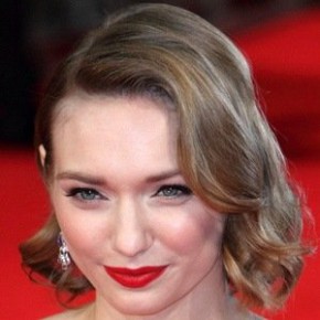 Eleanor Tomlinson