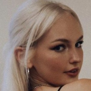 Ellie Reese Barnett