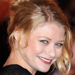 Emilie De Ravin