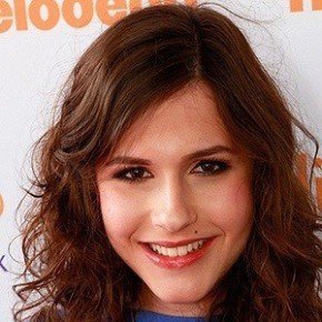 Erin Sanders