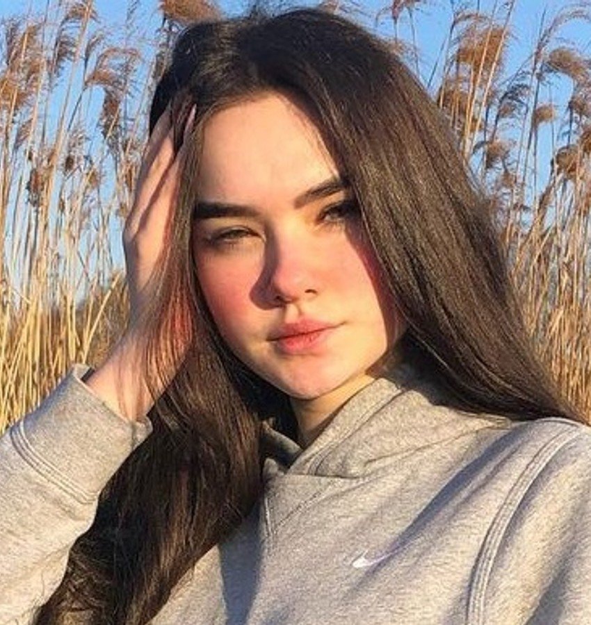 Eva Gros