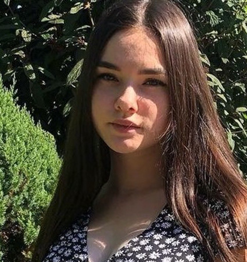 Eva Gros