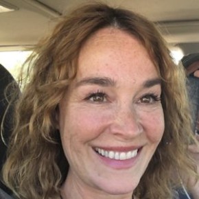 Eva Pope