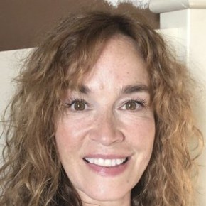 Eva Pope
