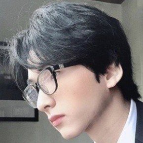 Evan Tan