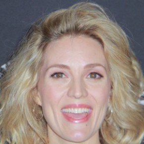 Evelyne Brochu