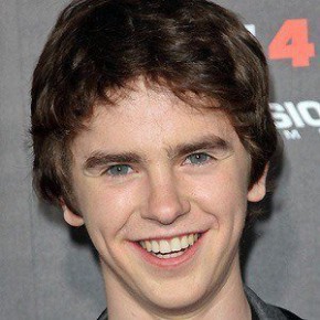 Freddie Highmore