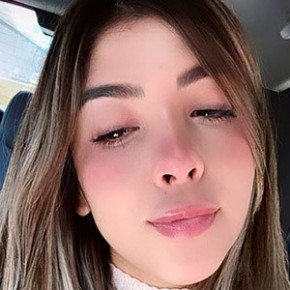 Frida Ximena