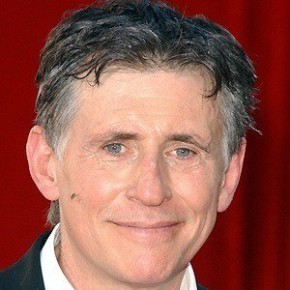 Gabriel Byrne