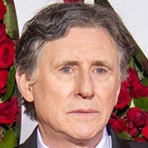 Gabriel Byrne